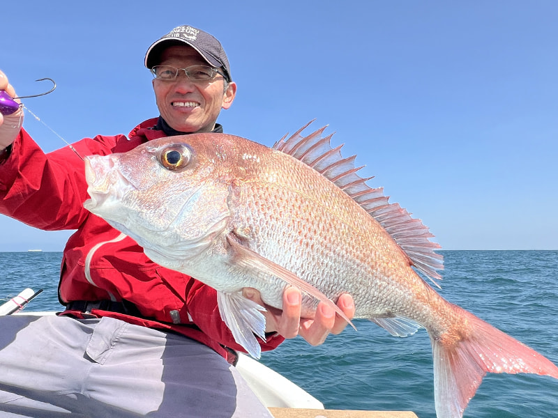 銅製:岩上鯛釣恵比寿 銅製:岩上鯛釣恵比寿 黒鯛師 THEヘチ Selection ZX
